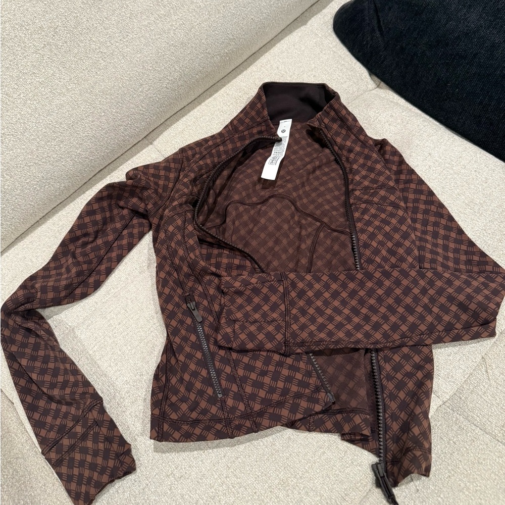 Lululemon Jacquard Java Heart Cropped Jacket Size… - image 3